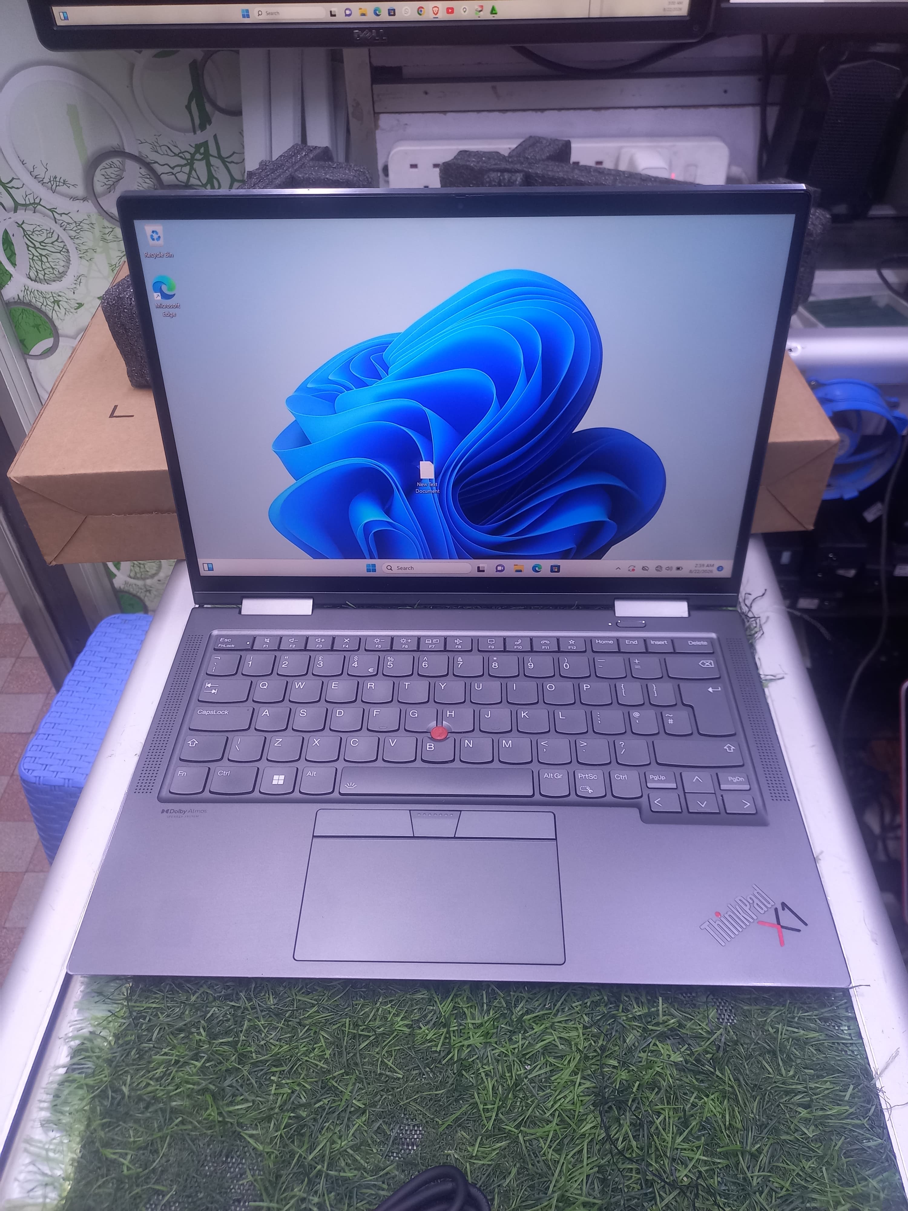 GRADE A ++ LENOVO X1 YOGA I7 11TH 32GB RAM, 512 GB SSD X360 TOUCHSCREEN  BOXED 📦  @69,500 kshs product photo