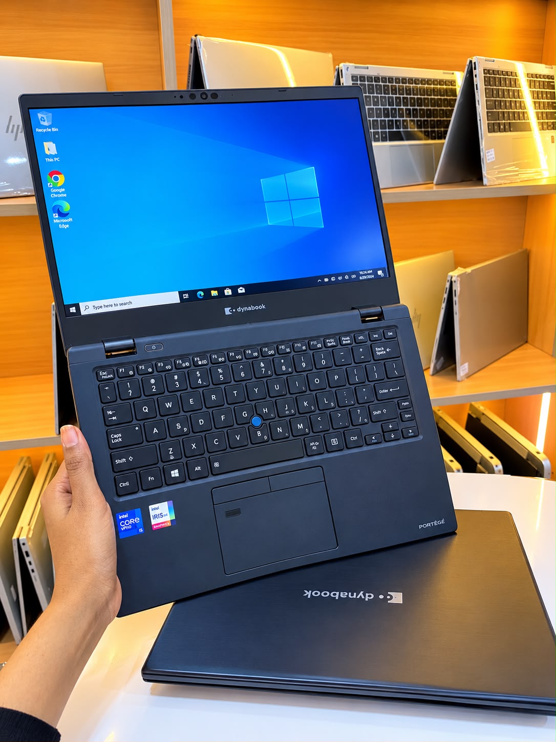 DYNABOOK INTEL I5 11TH GENERATION 8GB RAM,256GB SSD TOUCH SCREEN product photo