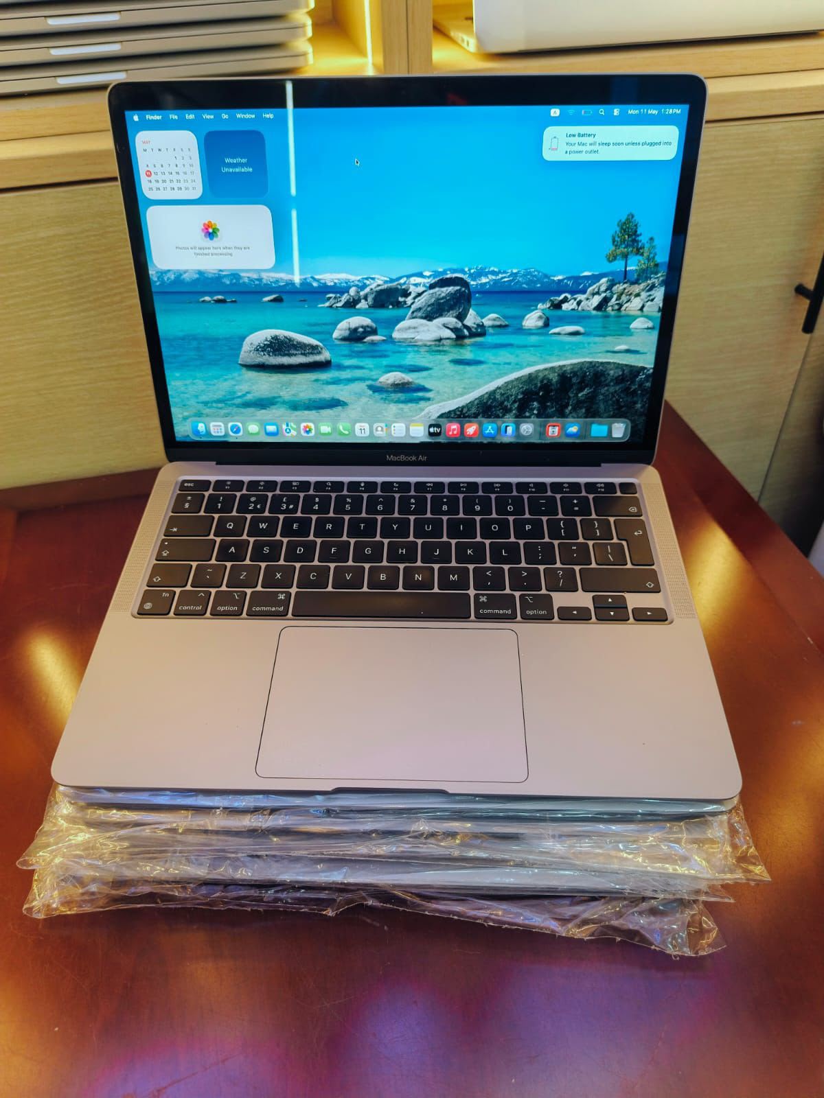 MacBook Air M1 2020 16GB RAM 256 SSD product photo
