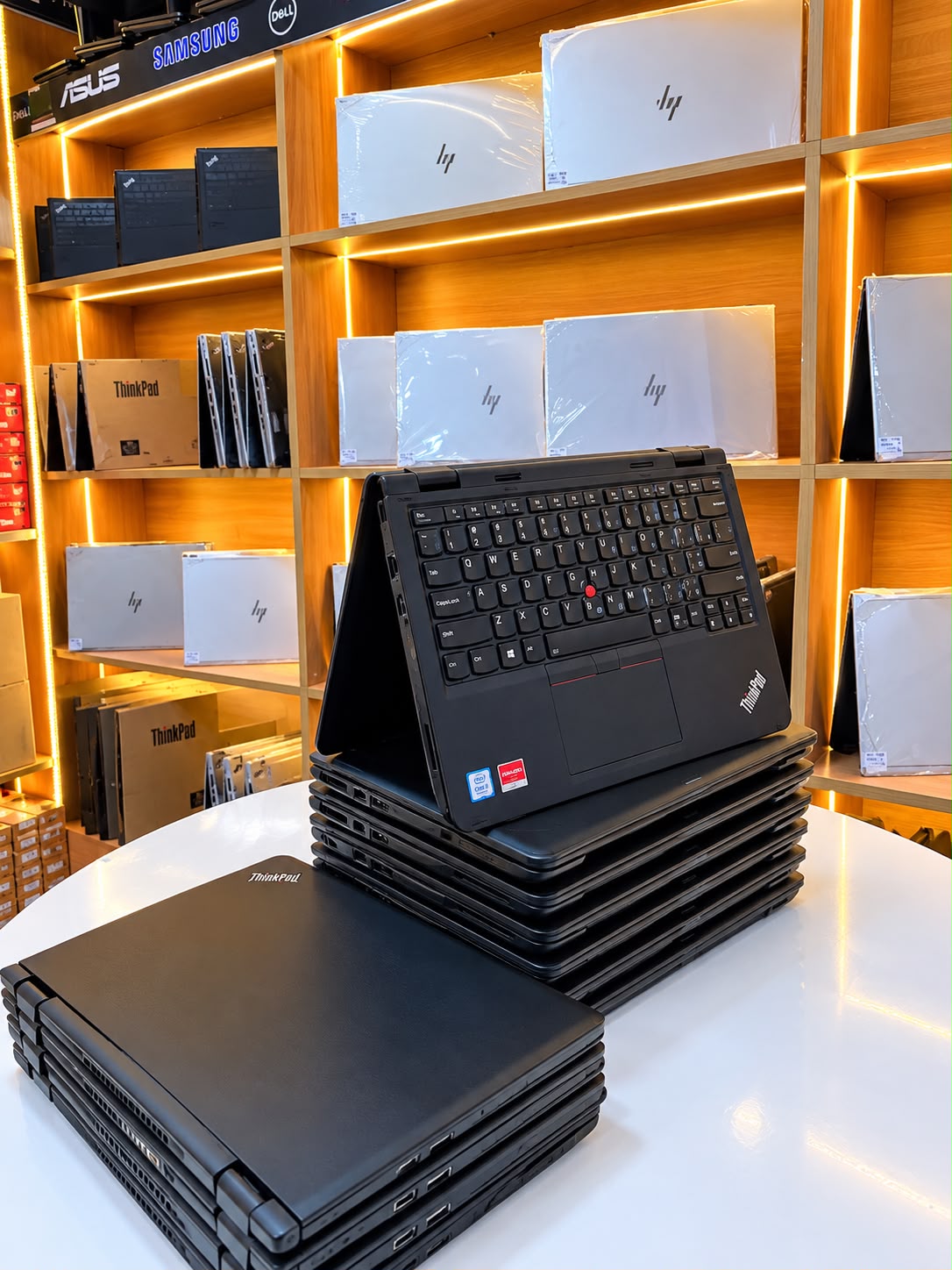 LENOVO YOGA 11E I3 4GB128SSD TOUCH X360 product photo