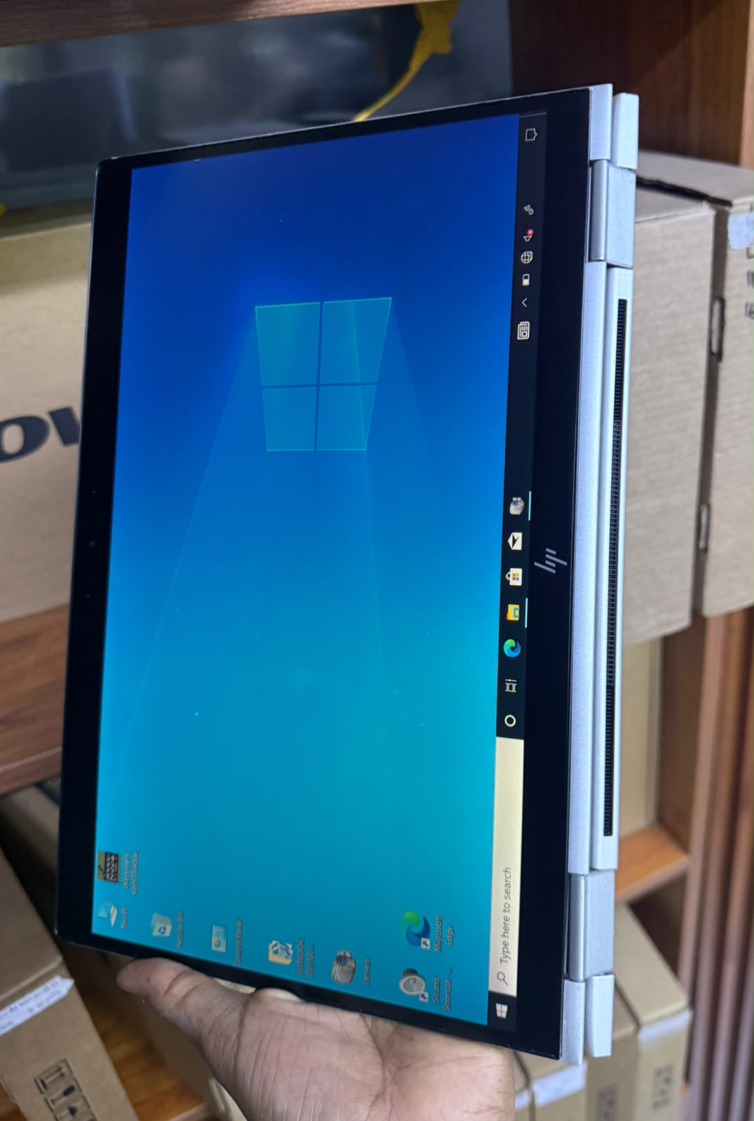 HP 1030 G3 CORE I5 8TH 8GB 256SSD X360 TOUCHSCREEN product photo