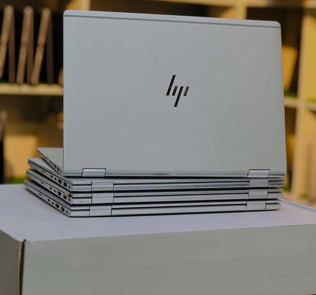 Hp elitebook 1030 g2 corei5 8gb ram 256ssd touchscreen x360 ,7th Generation 2.5ghz. product photo