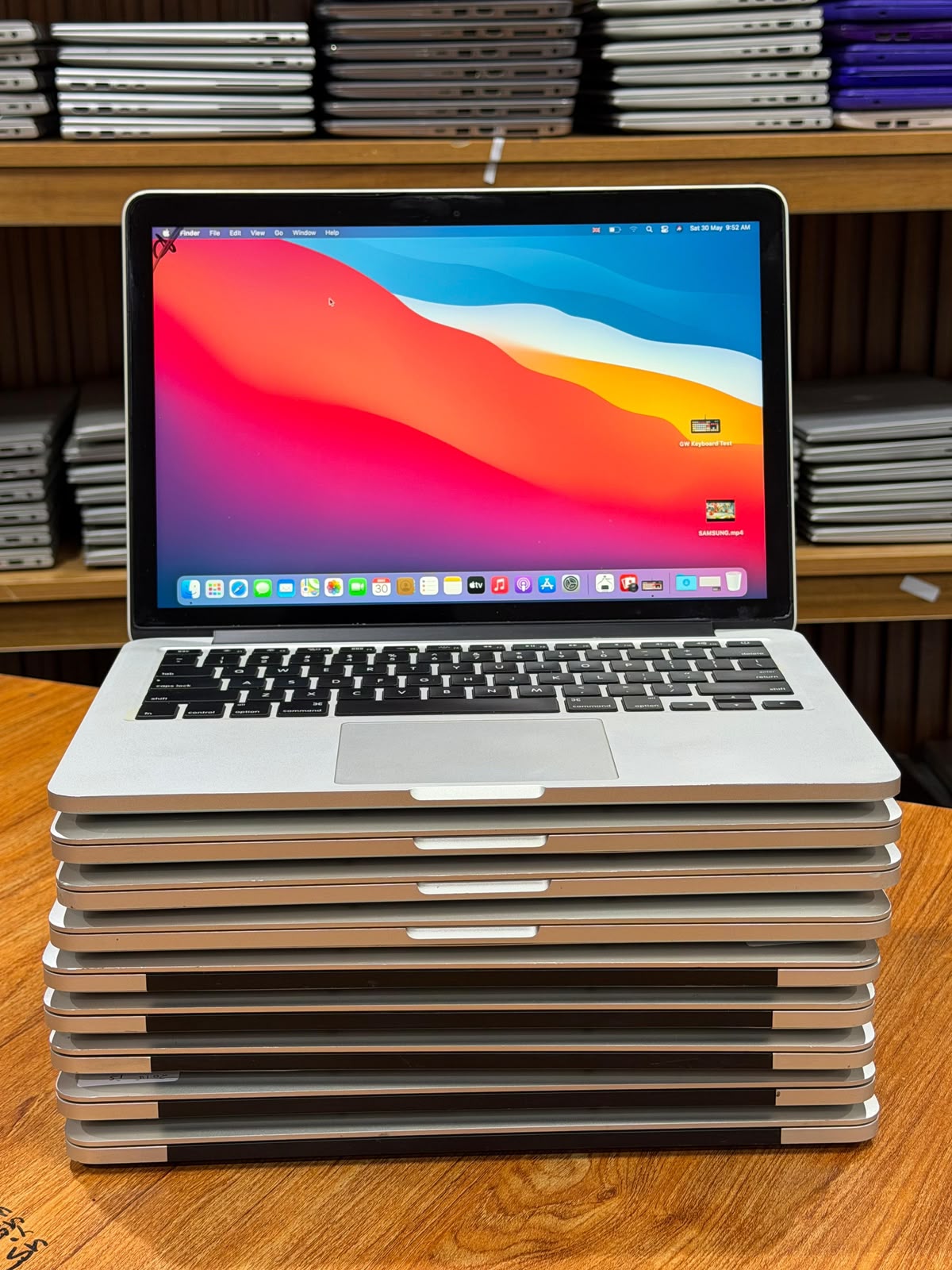 MacBook Pro 2015 ,Core i5 ,8gb ram/256gb ssd product photo