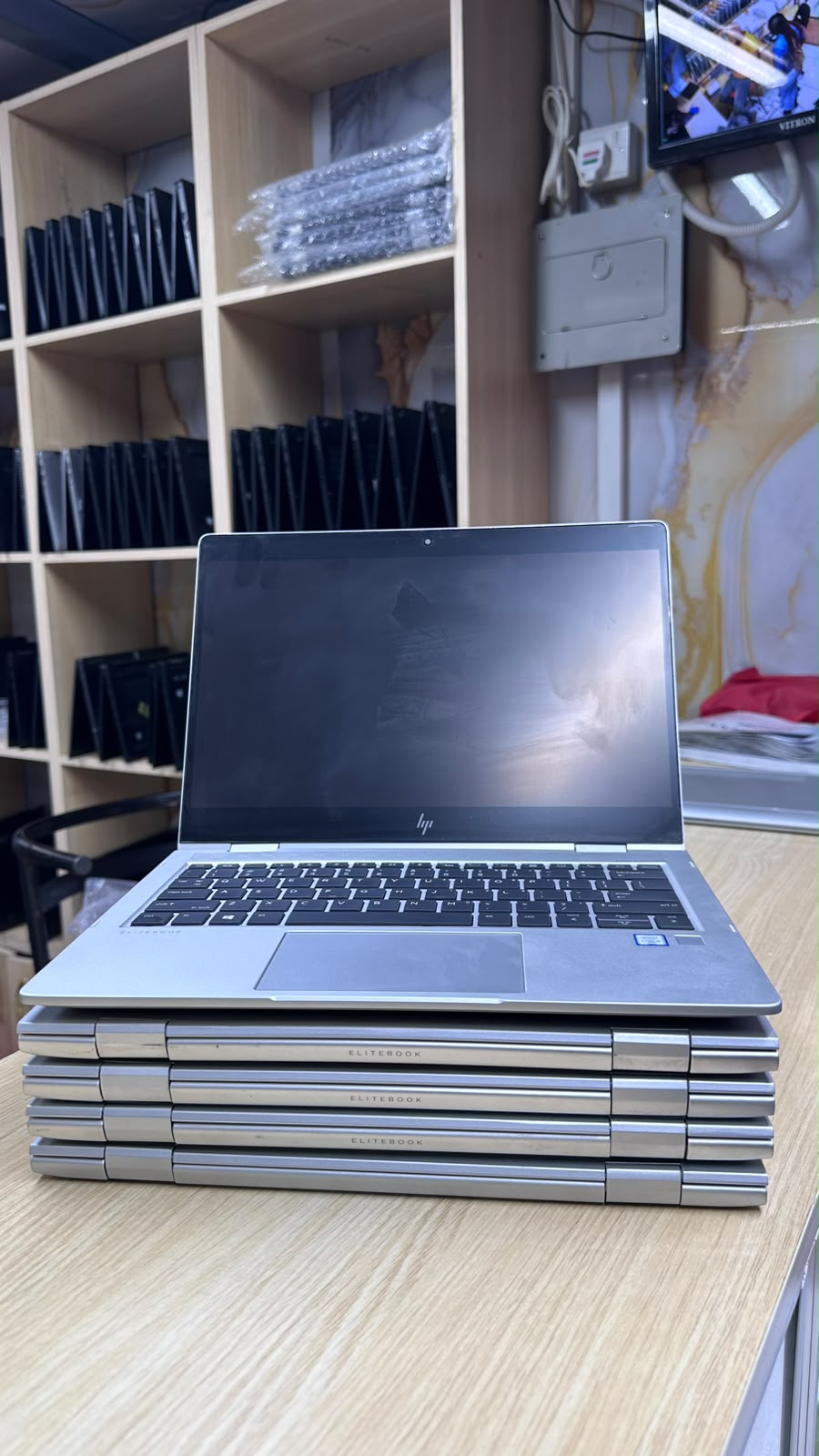 HP Elitebook 830 x360 G6 Core i5 8th Gen 8GB RAM 256GB SSD 13.3″ Touchscreen product photo