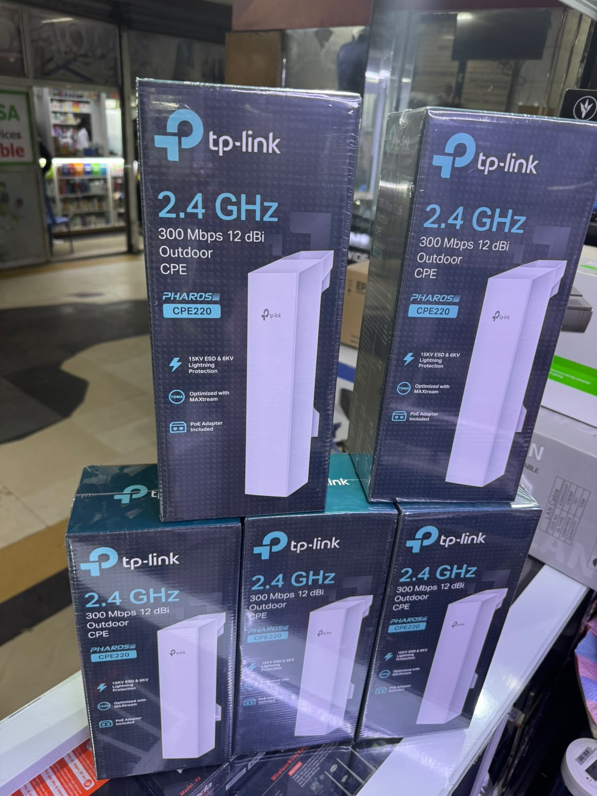 TP-LINK CPE220 transmitters product photo