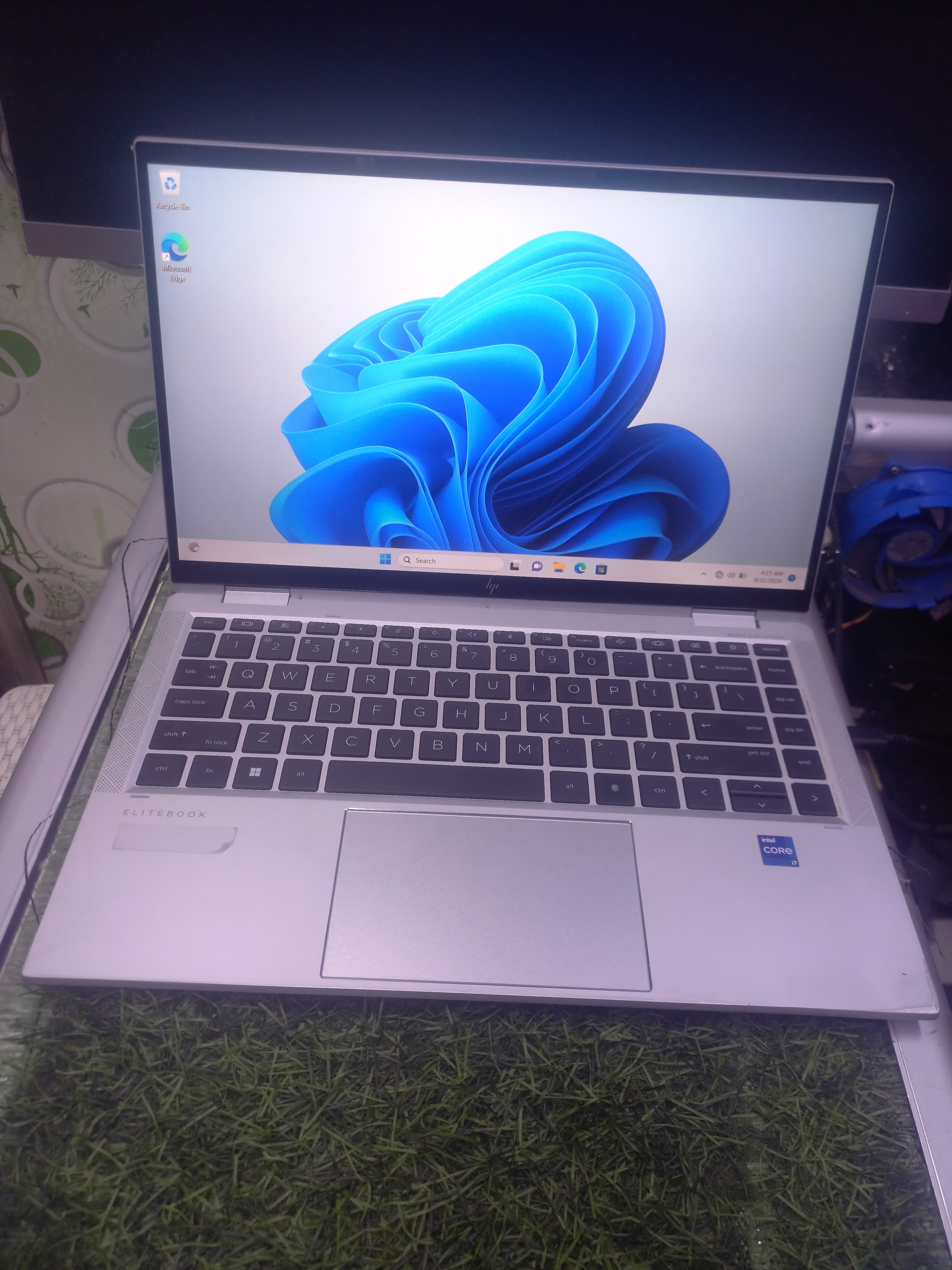 Hp EliteBook 1040 g8 intel core i7 11th generation, 16gb ram, 512GB SSD, Touch screen x360.  @63,000 kshs. product photo